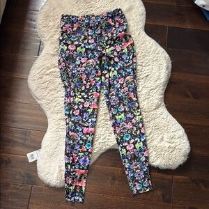 Lululemon leggings size 6